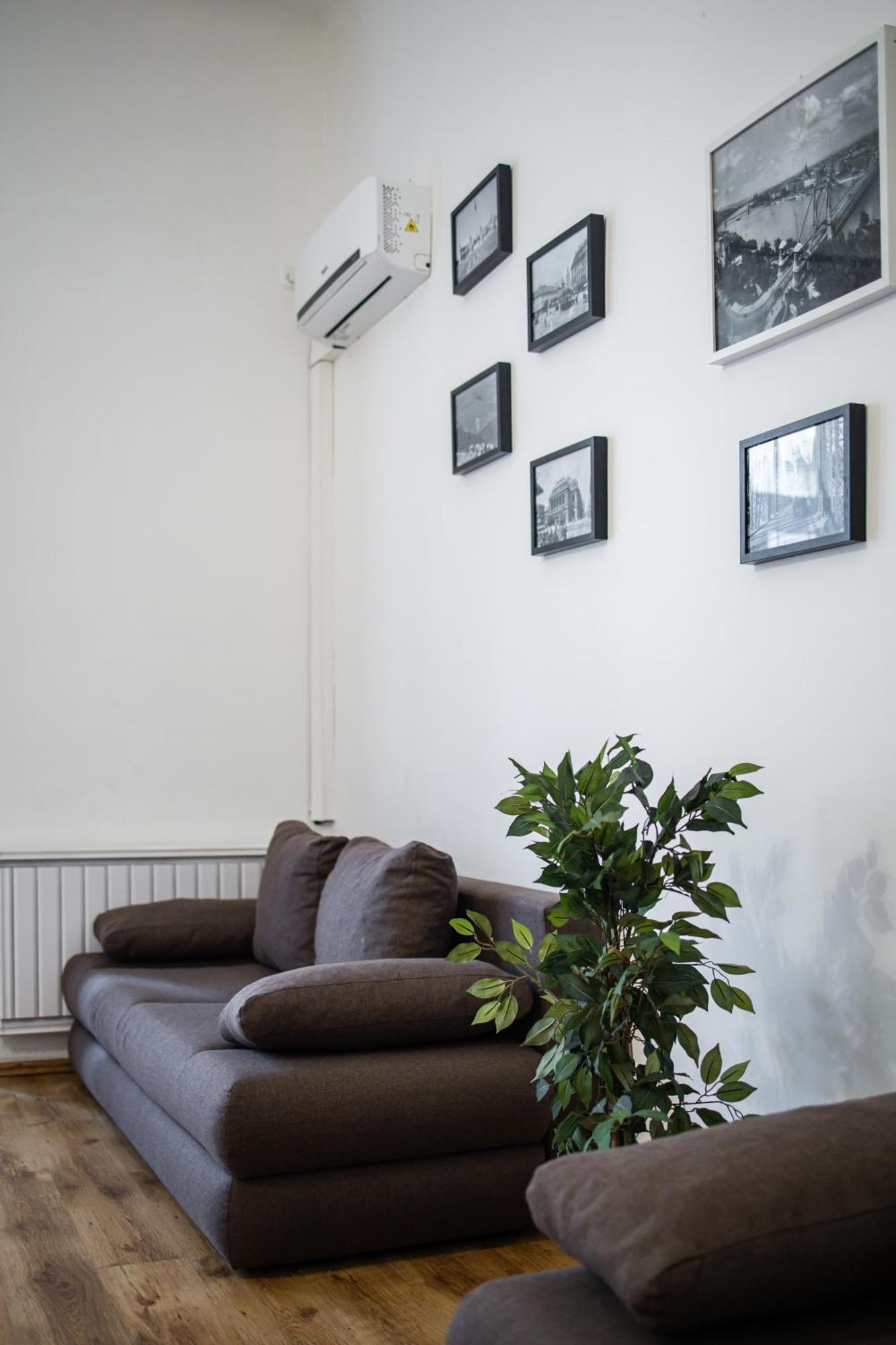Real Apartments Lovag Budapest Bagian luar foto